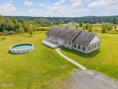 113 Bluebird Lane Gloversville NY 12078