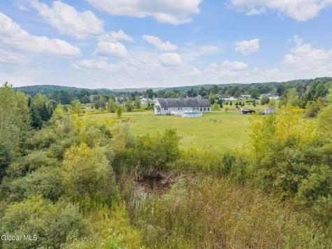 113 Bluebird Lane Gloversville NY 12078