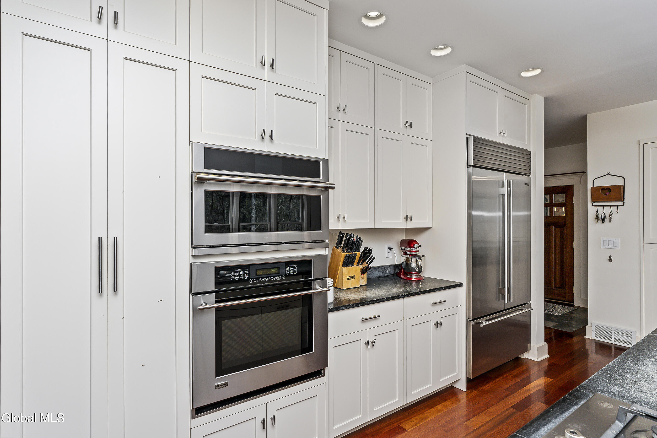 35 Shaker Bay Road Latham NY 12110