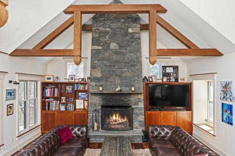 35 Shaker Bay Road Latham NY 12110