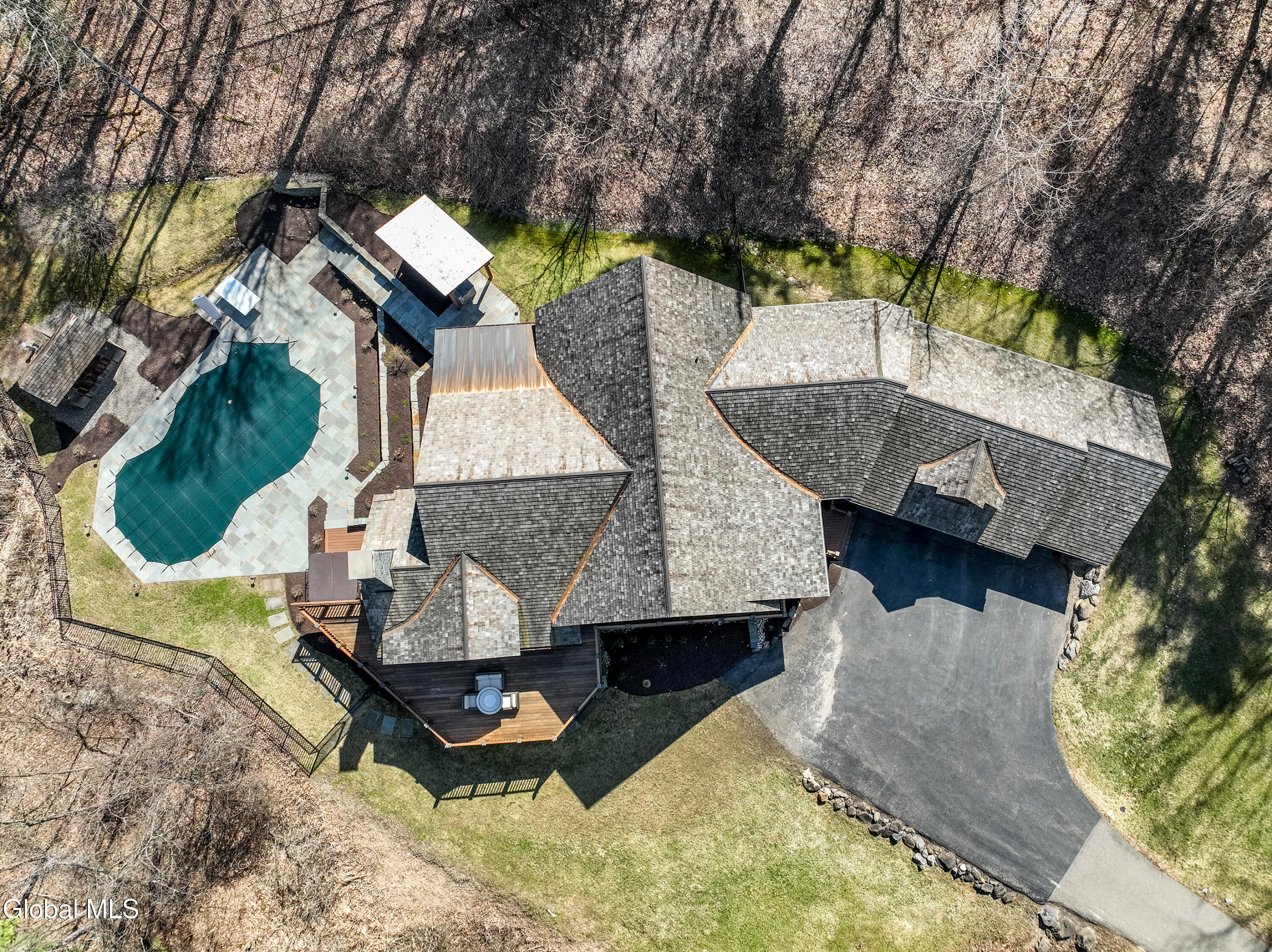 35 Shaker Bay Road Latham NY 12110