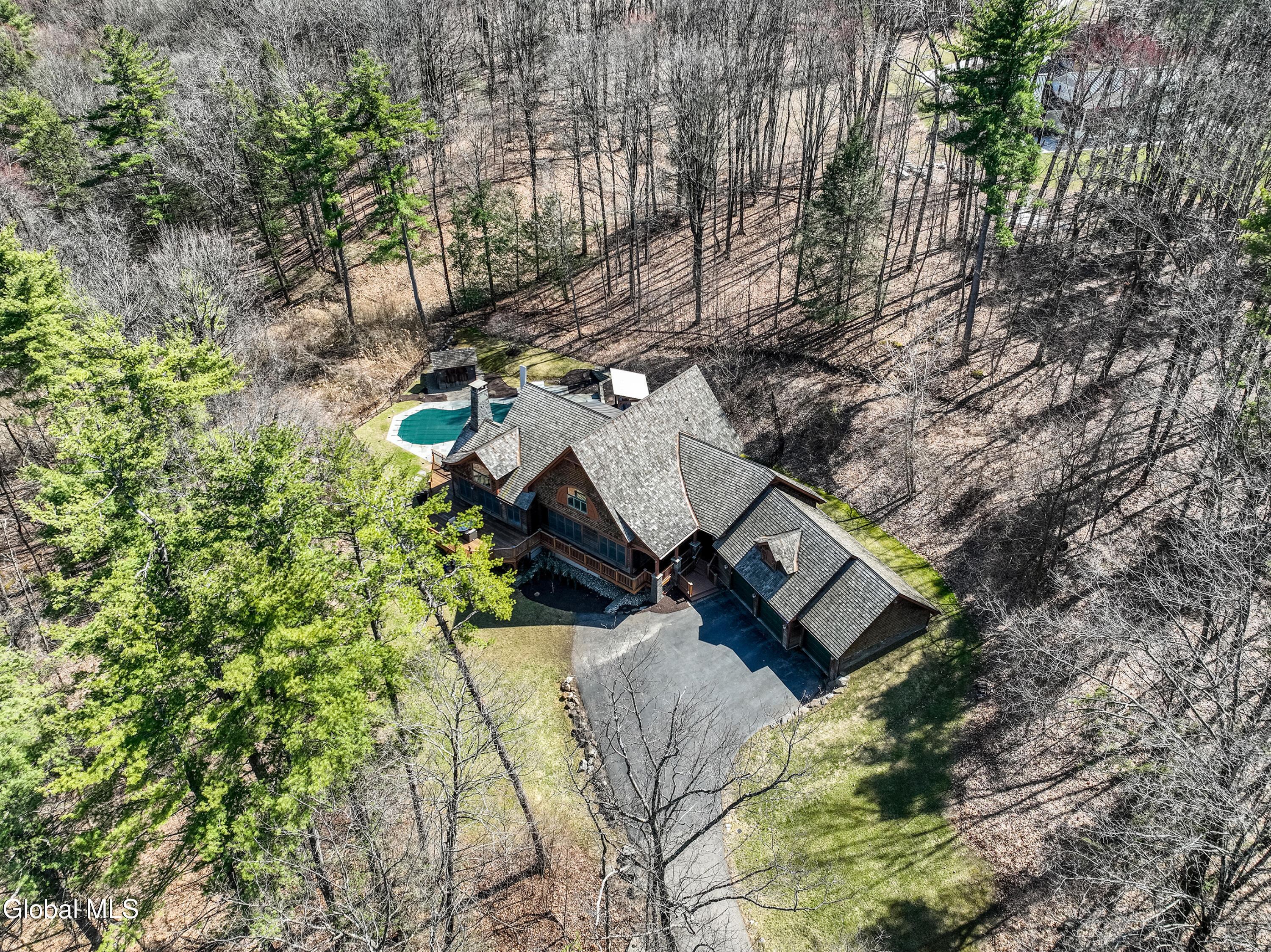 35 Shaker Bay Road Latham NY 12110