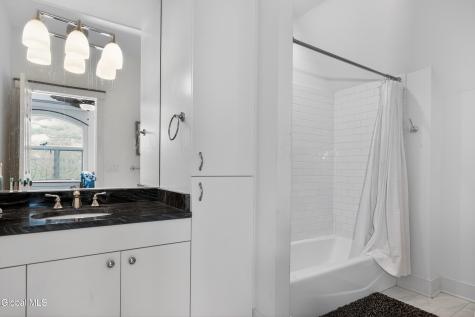 35 Shaker Bay Road Latham NY 12110