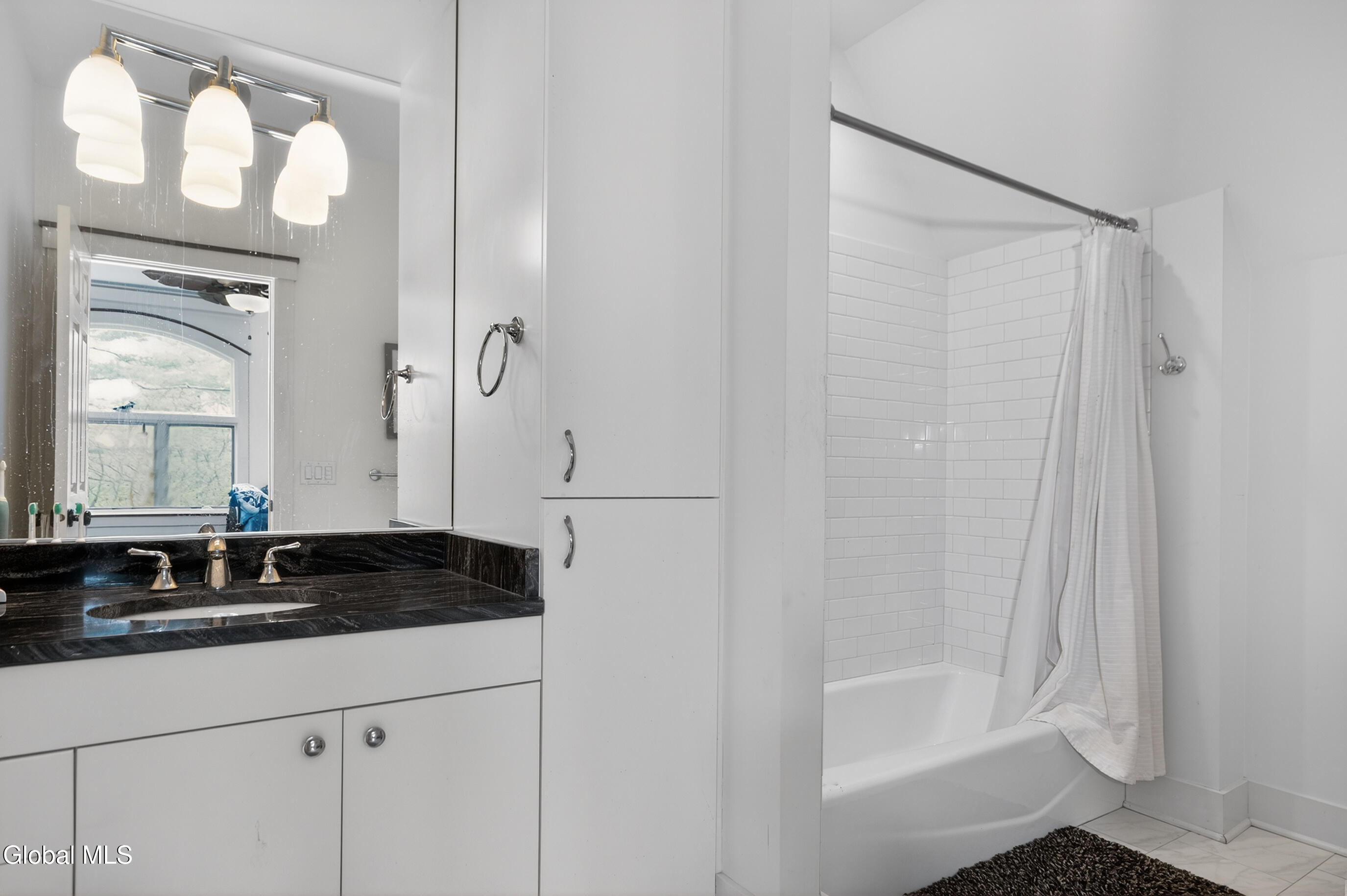 35 Shaker Bay Road Latham NY 12110