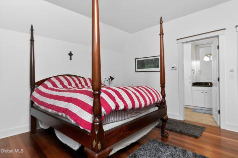 35 Shaker Bay Road Latham NY 12110