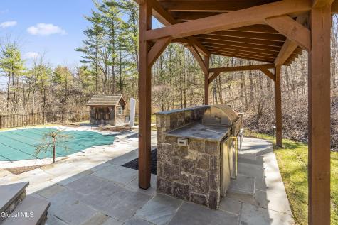 35 Shaker Bay Road Latham NY 12110