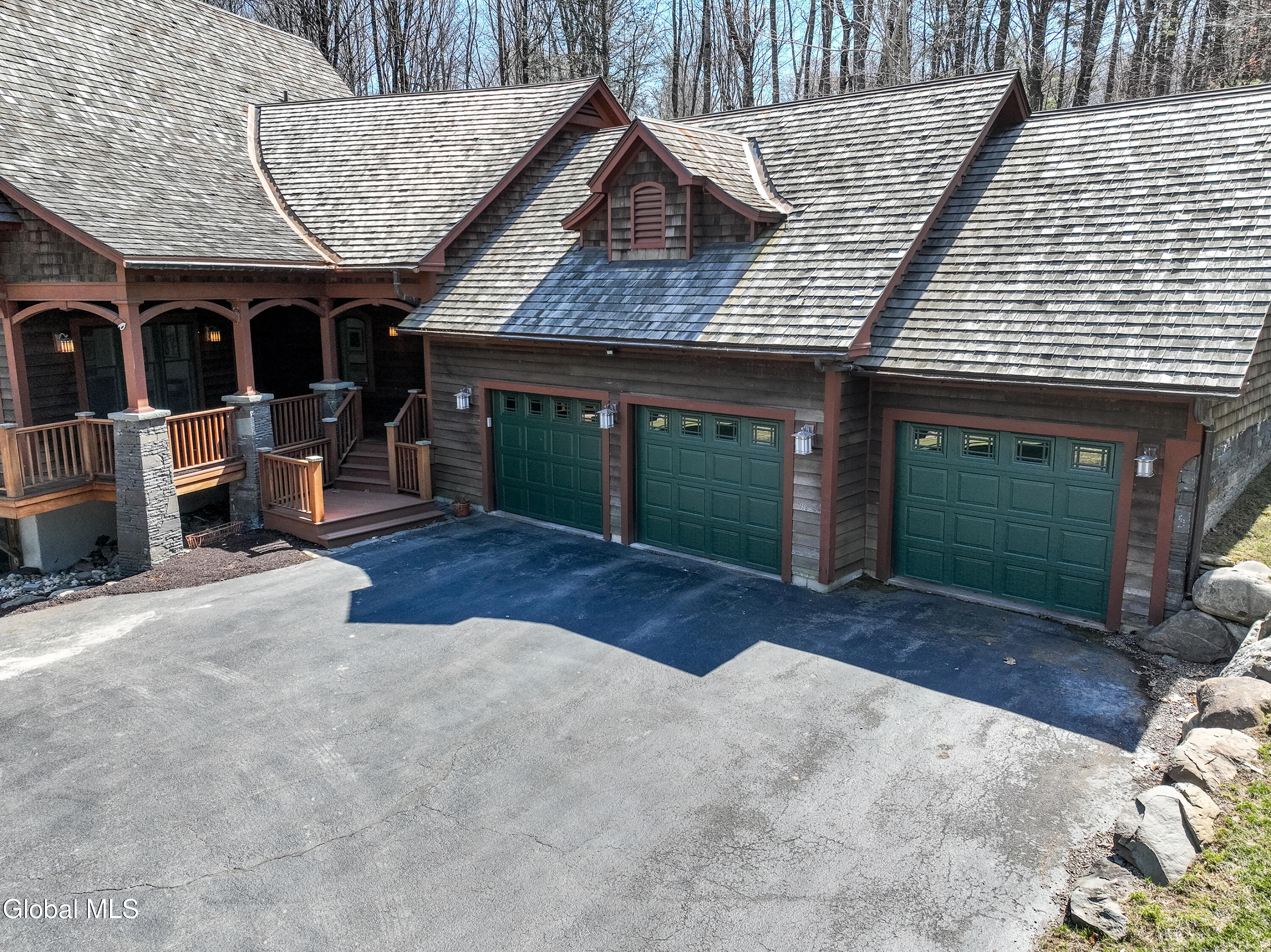 35 Shaker Bay Road Latham NY 12110