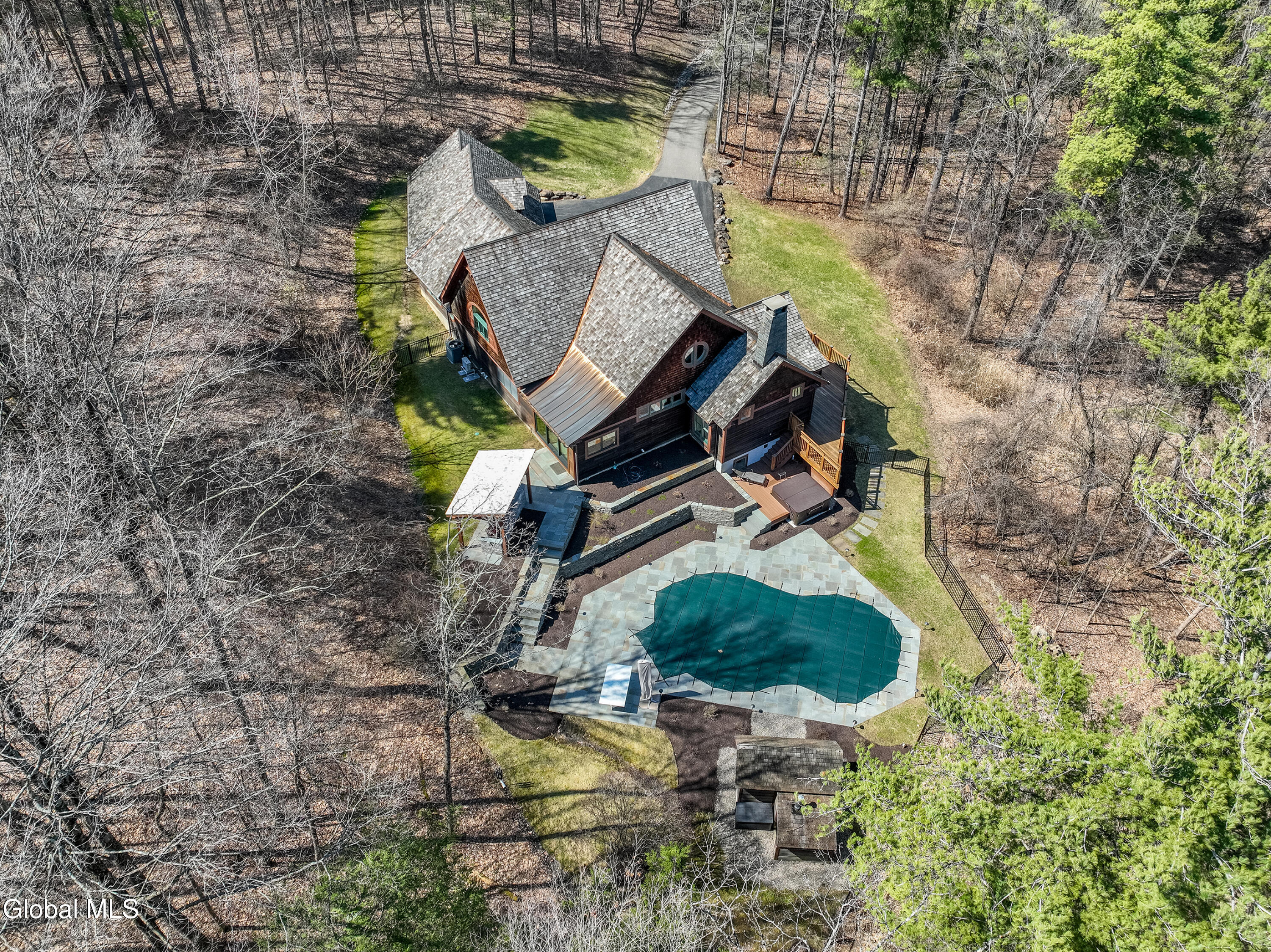 35 Shaker Bay Road Latham NY 12110