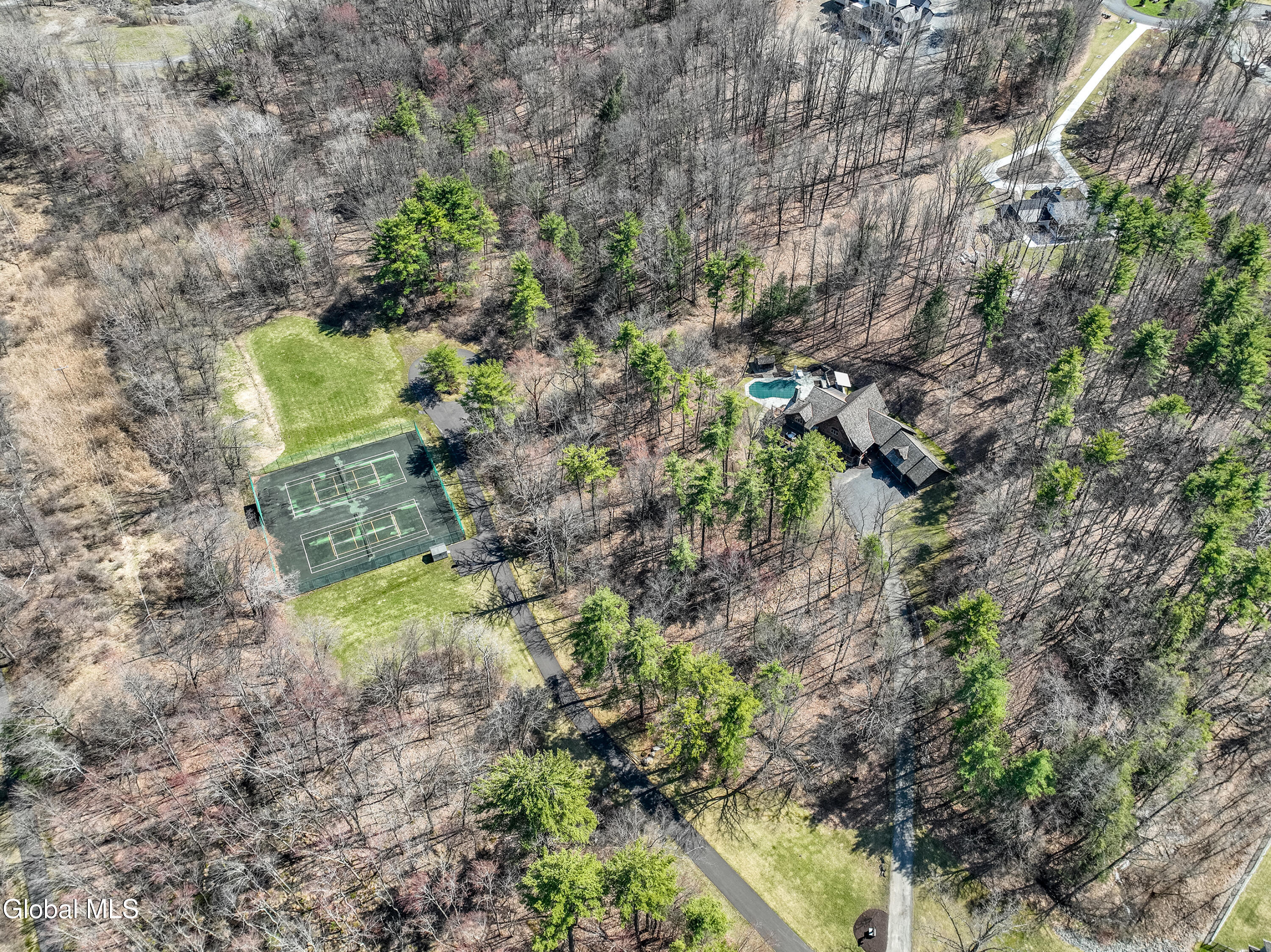 35 Shaker Bay Road Latham NY 12110