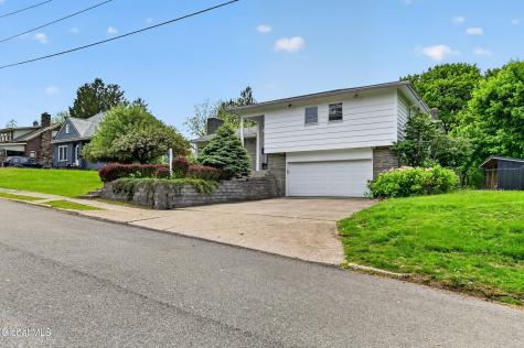 22 Phillips Avenue Canajoharie NY 13317