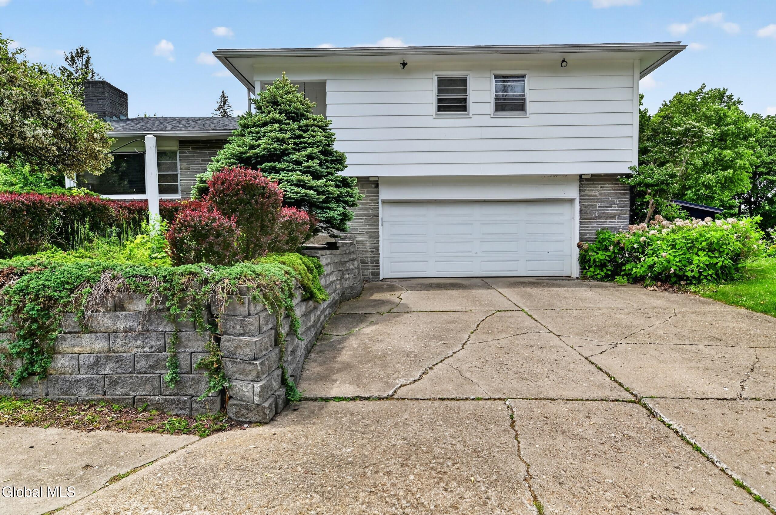22 Phillips Avenue Canajoharie NY 13317