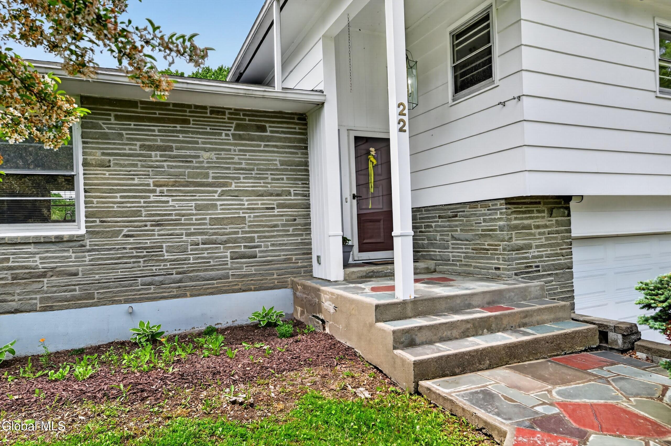 22 Phillips Avenue Canajoharie NY 13317