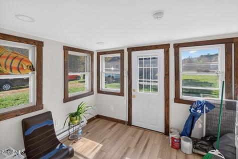 586-592 Starr Road Ravena NY 12143