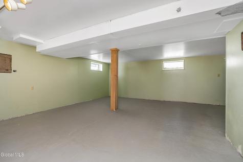 65 Rose Court Albany NY 12209