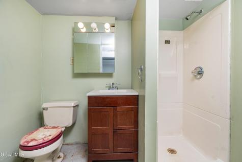 65 Rose Court Albany NY 12209