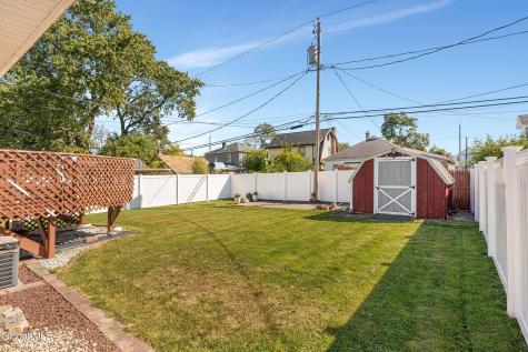 65 Rose Court Albany NY 12209