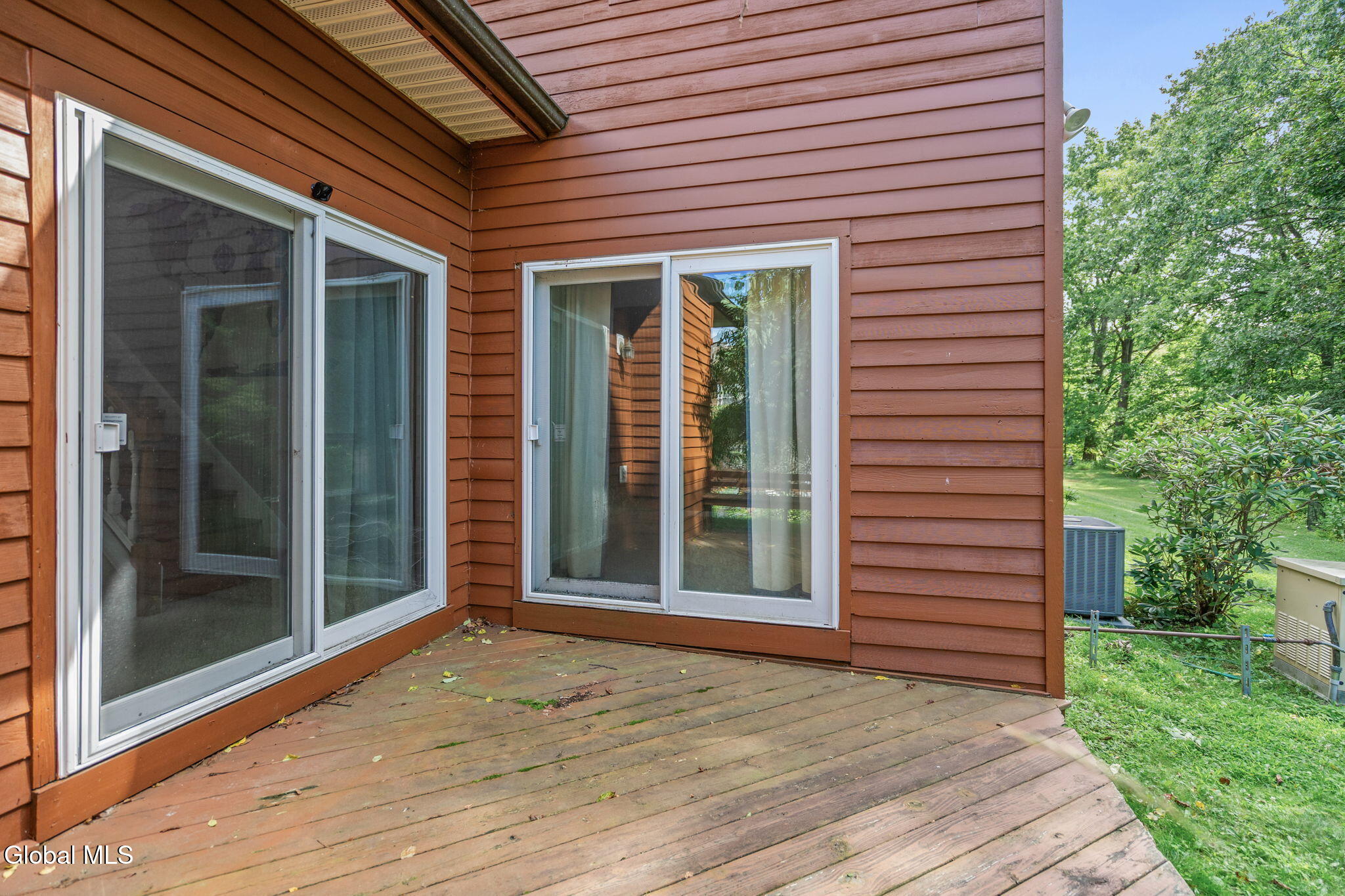 18 Lillian Lane Troy NY 12180