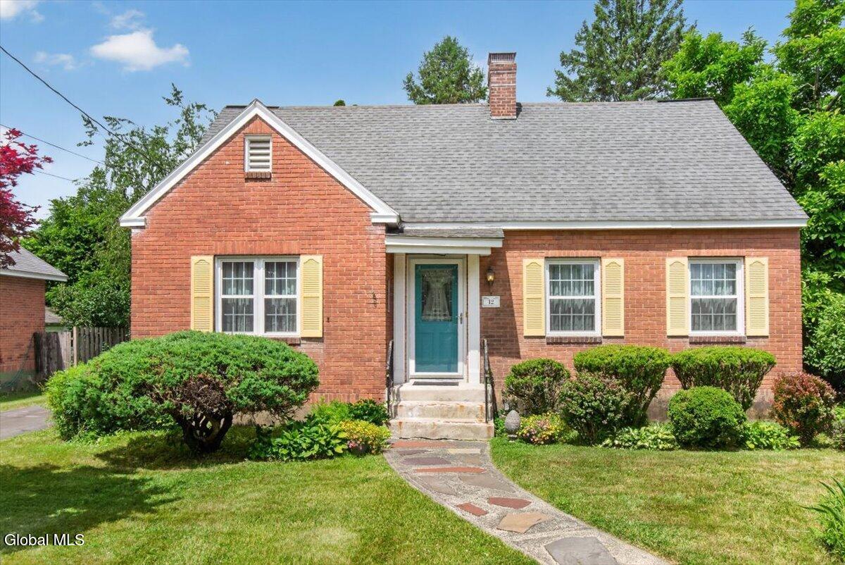 12 Mellon Avenue Troy NY 12180