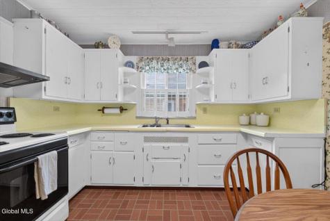 12 Mellon Avenue Troy NY 12180