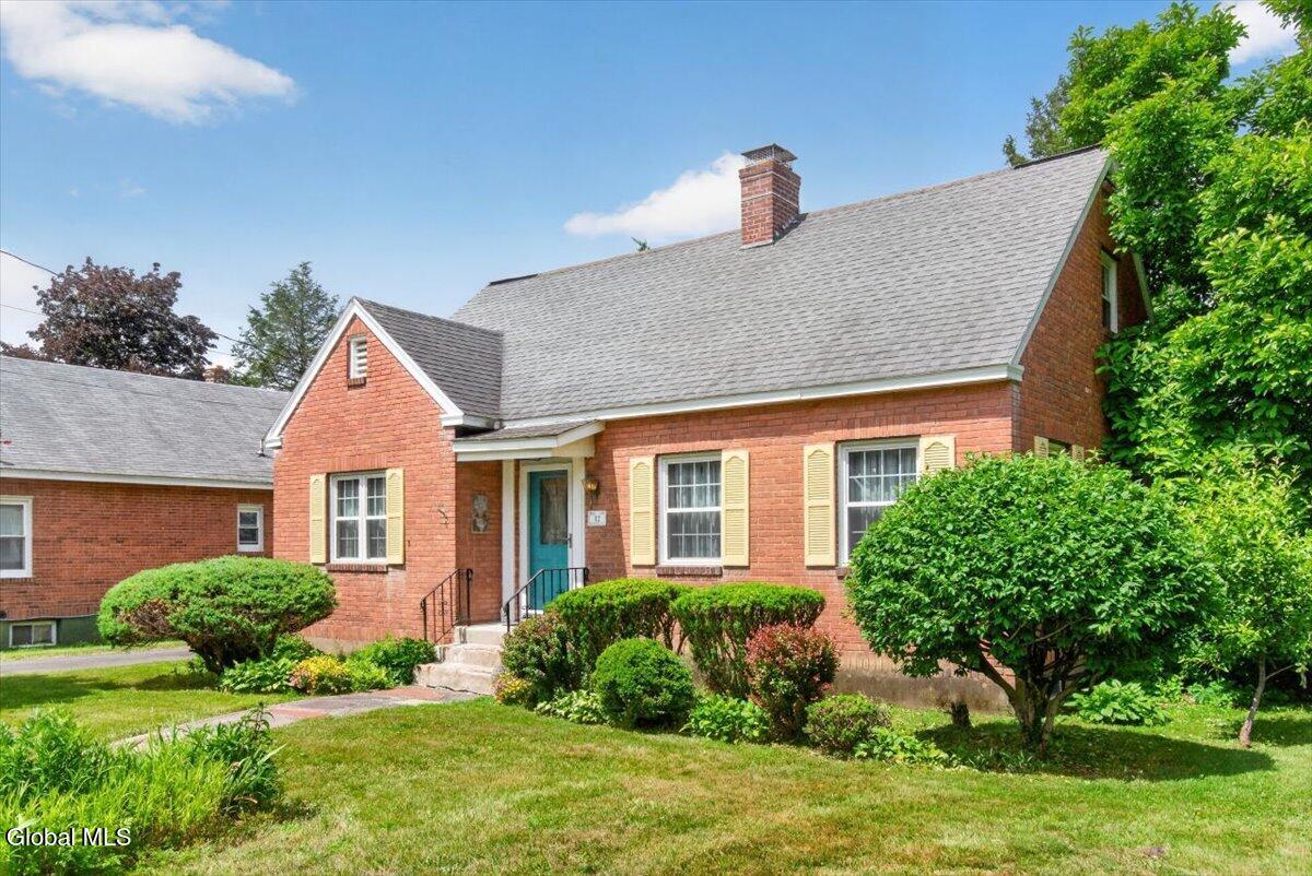12 Mellon Avenue Troy NY 12180