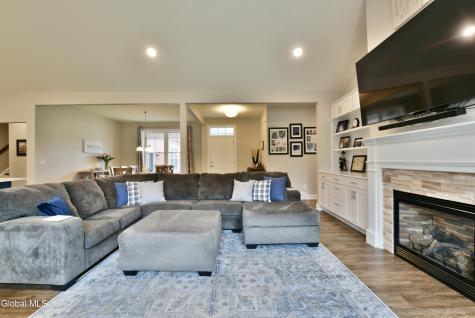9 Catalina Drive Ballston Spa NY 12020