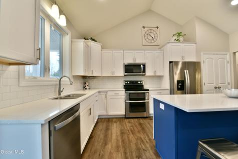 9 Catalina Drive Ballston Spa NY 12020