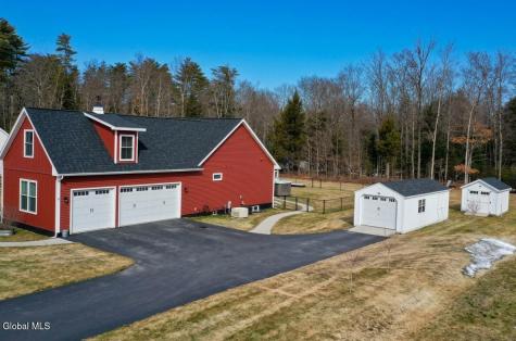 9 Catalina Drive Ballston Spa NY 12020