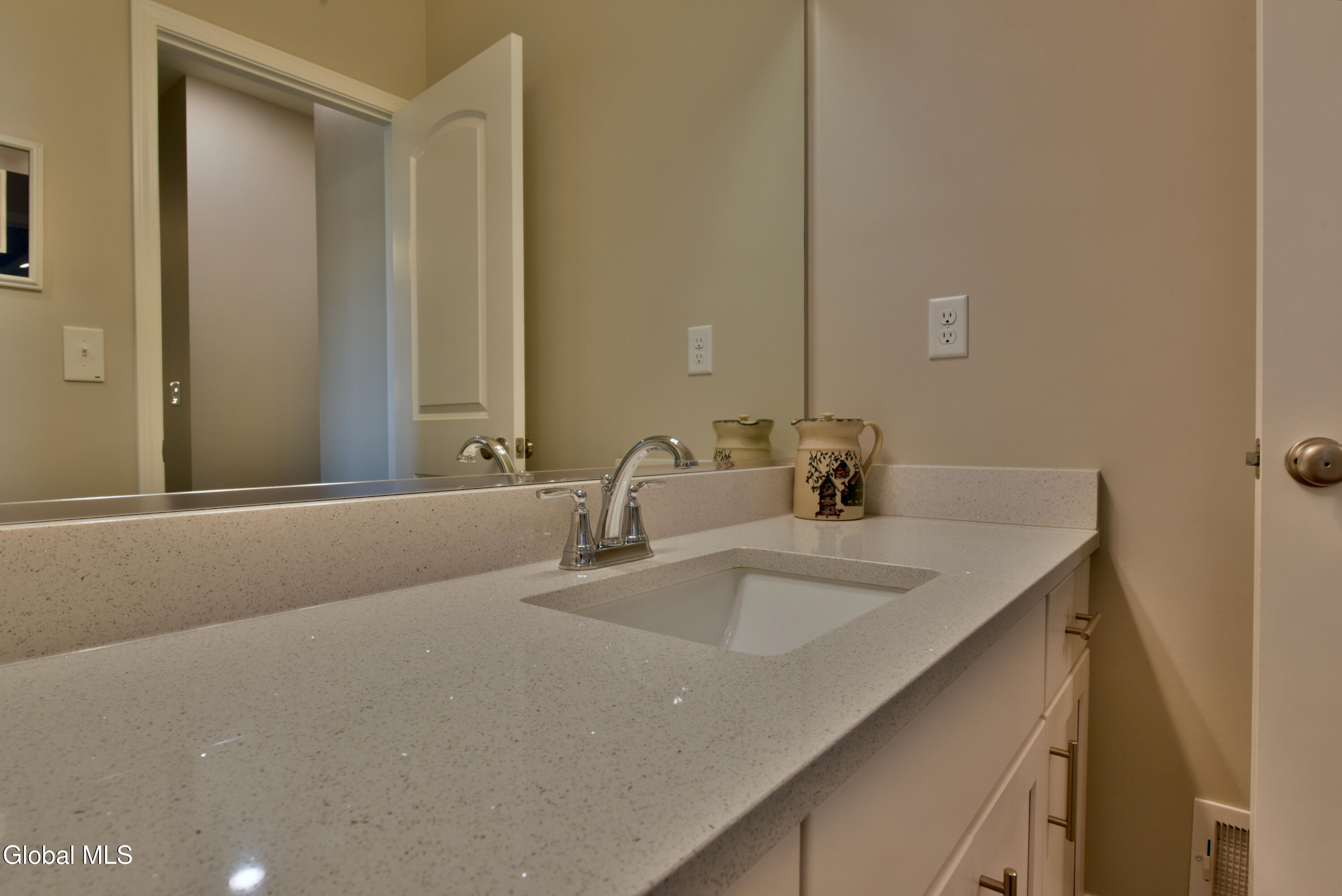 9 Catalina Drive Ballston Spa NY 12020
