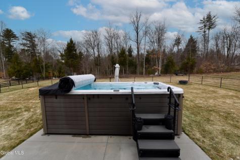 9 Catalina Drive Ballston Spa NY 12020