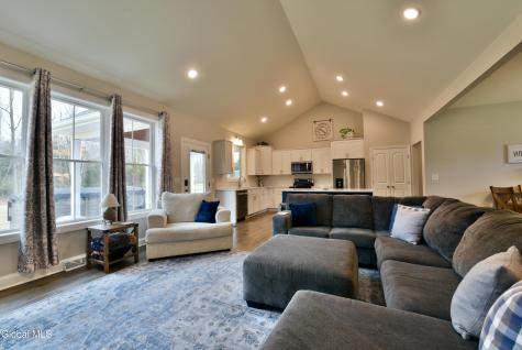 9 Catalina Drive Ballston Spa NY 12020