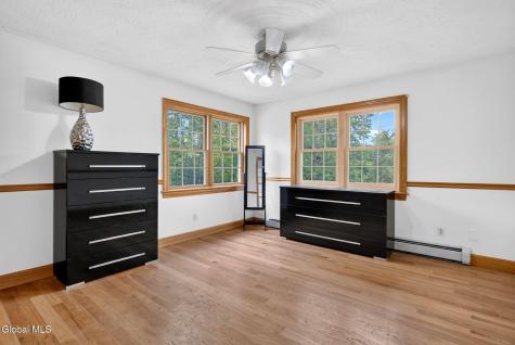 25 Outlet Road Ballston Lake NY 12019