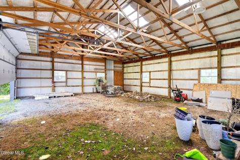 25 Outlet Road Ballston Lake NY 12019