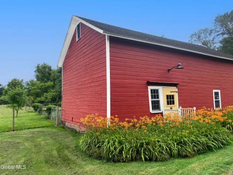 797 Western Road Castleton On Hudson NY 12033