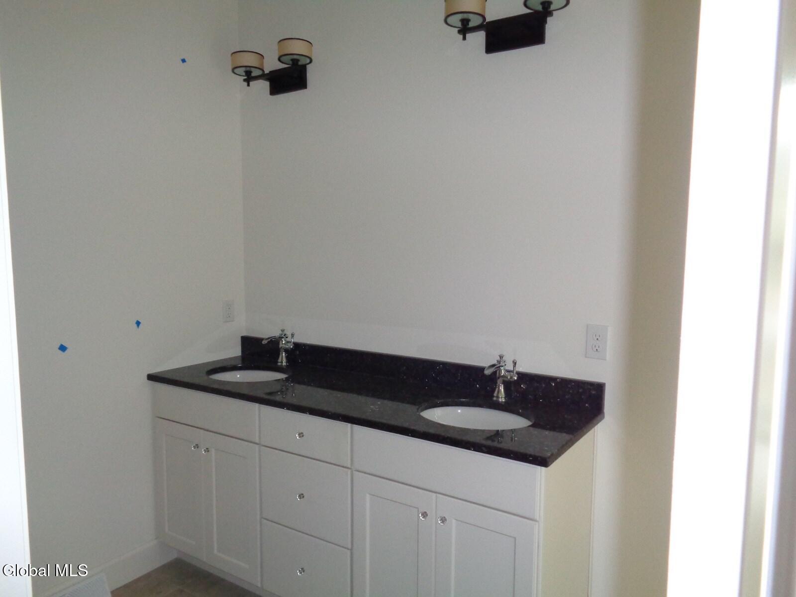 19 Jack Drive Mechanicville NY 12118
