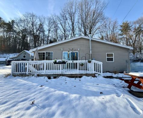 32 Twin Channels Road Queensbury NY 12804