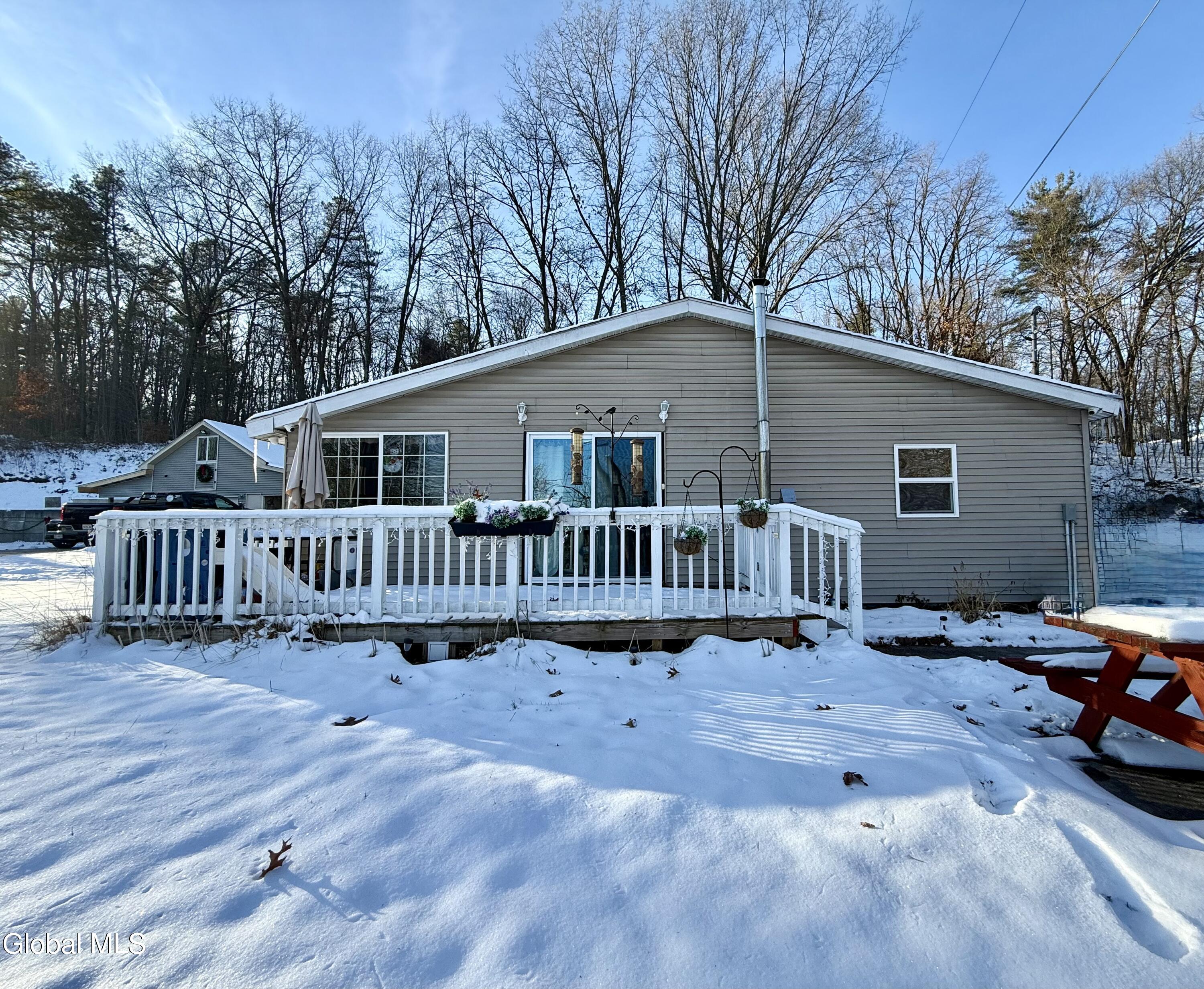 32 Twin Channels Road Queensbury NY 12804