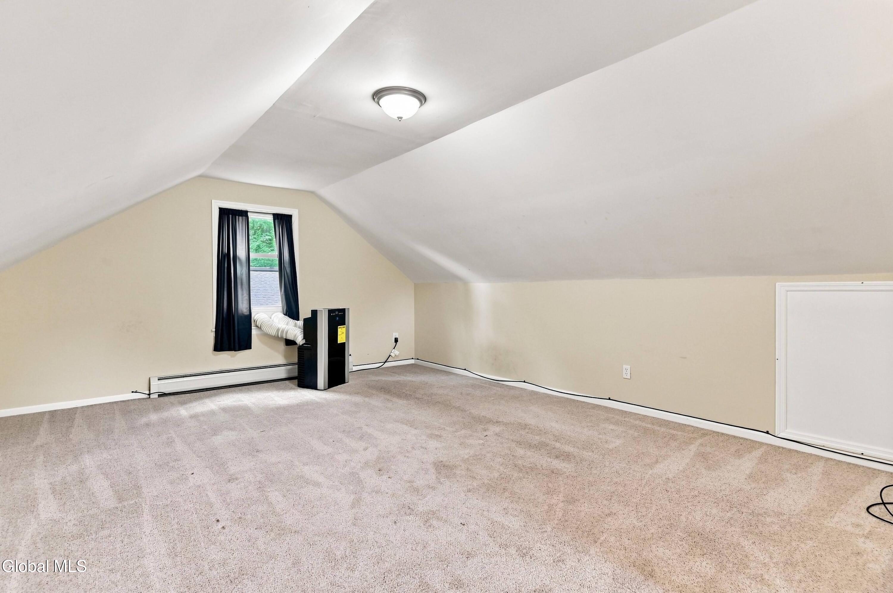 77 Willow Street Guilderland NY 12084