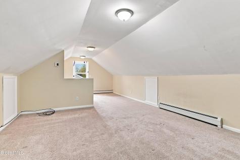 77 Willow Street Guilderland NY 12084