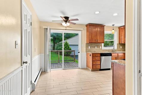 77 Willow Street Guilderland NY 12084