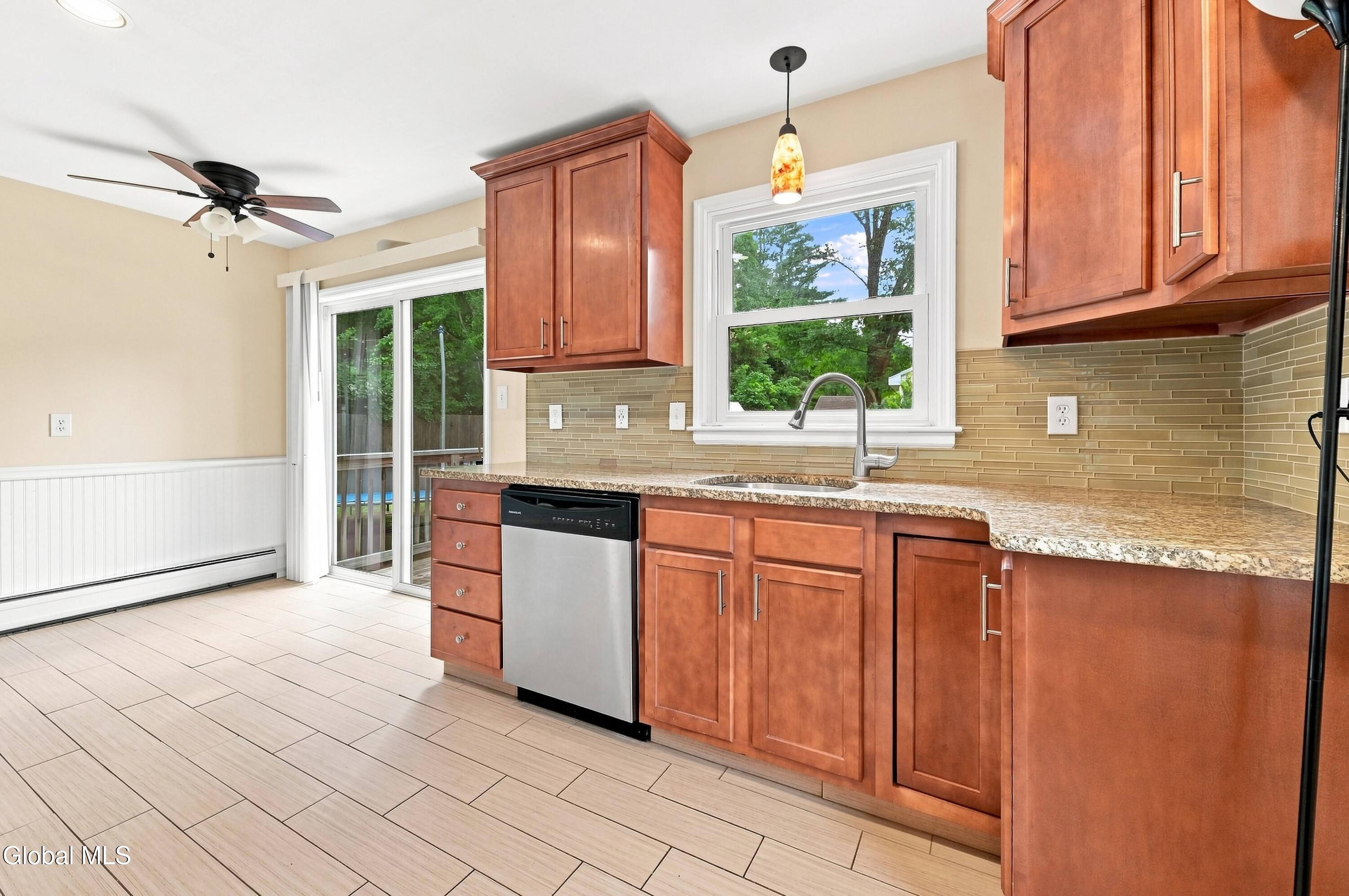 77 Willow Street Guilderland NY 12084