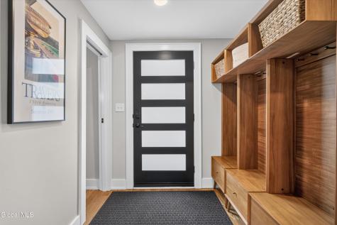 82 Ludlow Street Saratoga Springs NY 12866