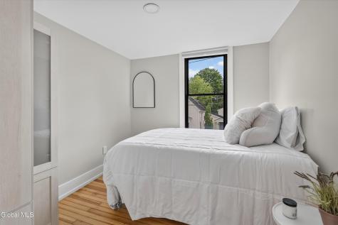 82 Ludlow Street Saratoga Springs NY 12866