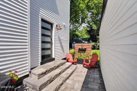 82 Ludlow Street Saratoga Springs NY 12866