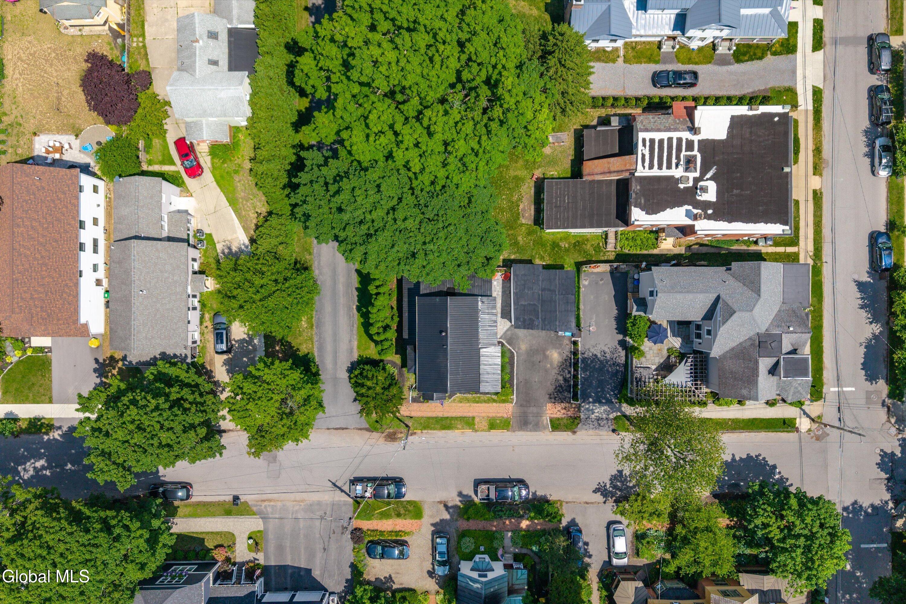 82 Ludlow Street Saratoga Springs NY 12866