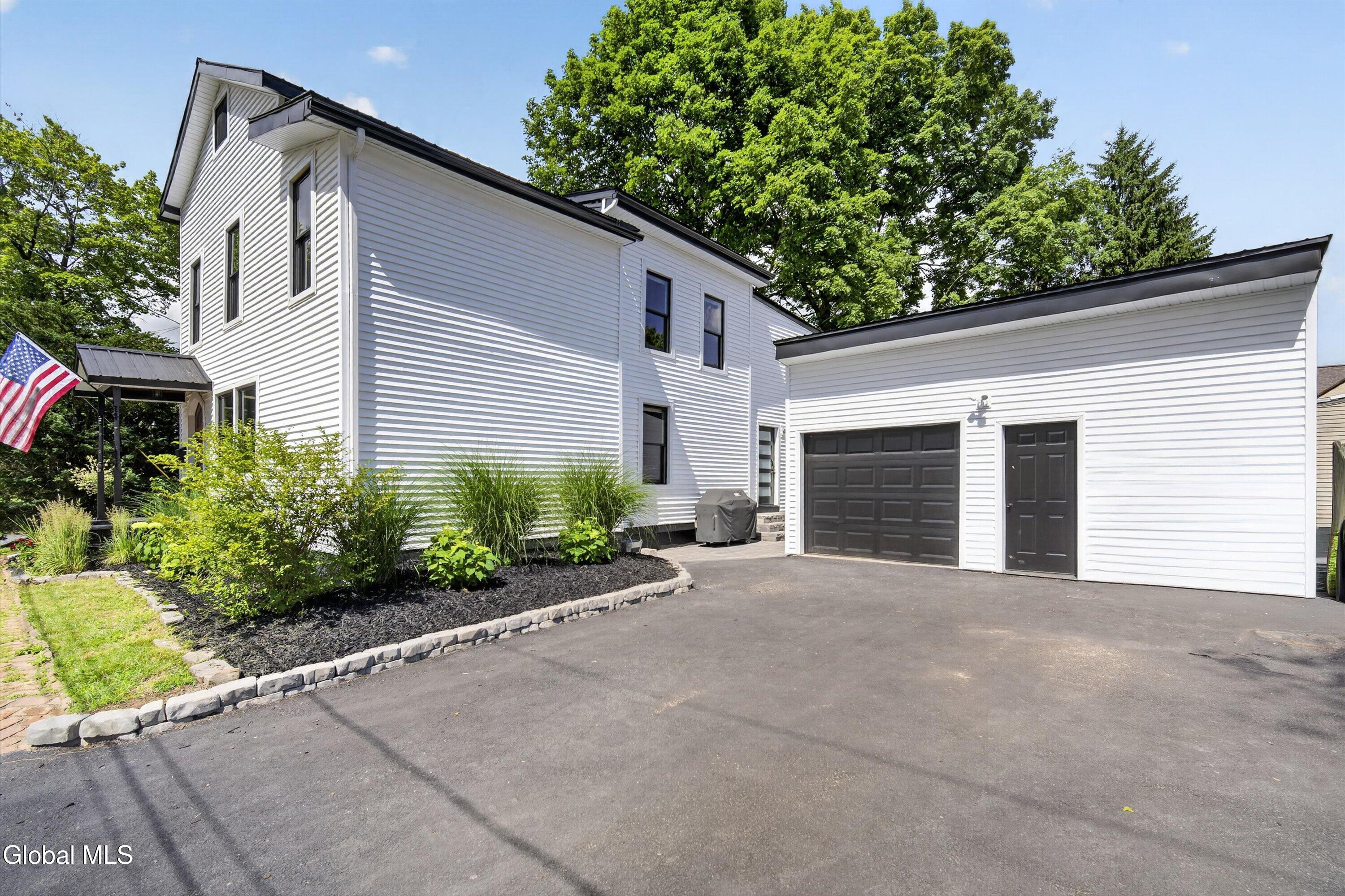 82 Ludlow Street Saratoga Springs NY 12866