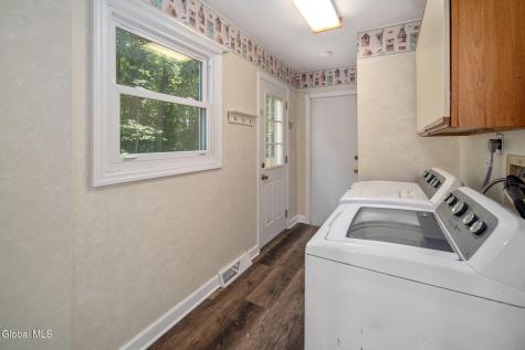 20 Bellflower Road Malta NY 12020