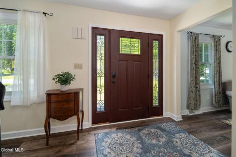 20 Bellflower Road Malta NY 12020