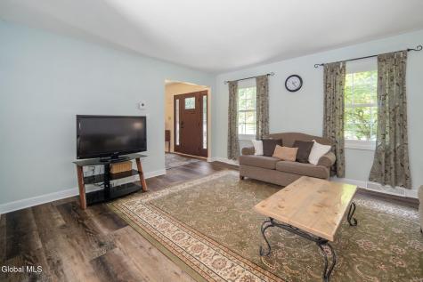 20 Bellflower Road Malta NY 12020