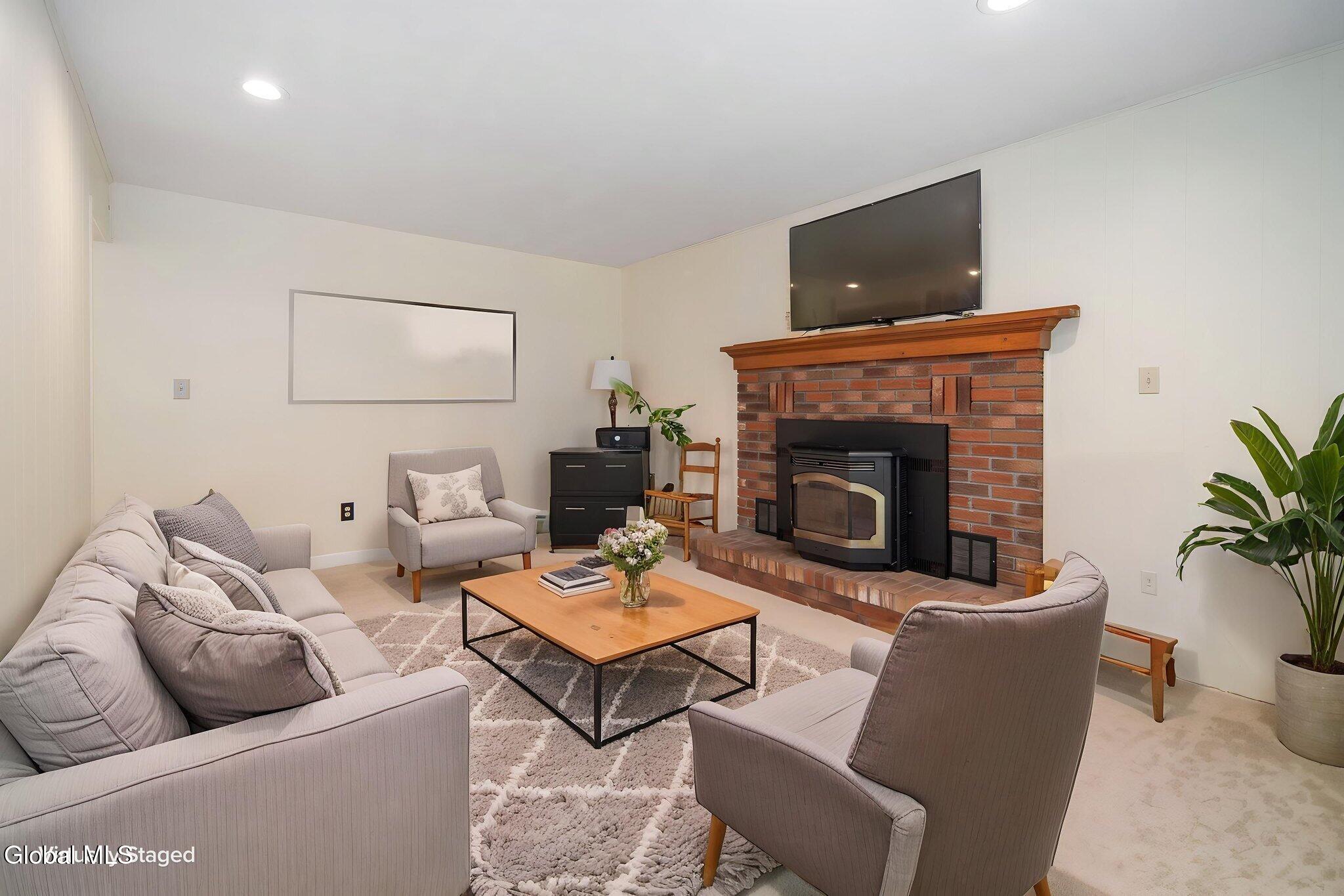 20 Bellflower Road Malta NY 12020