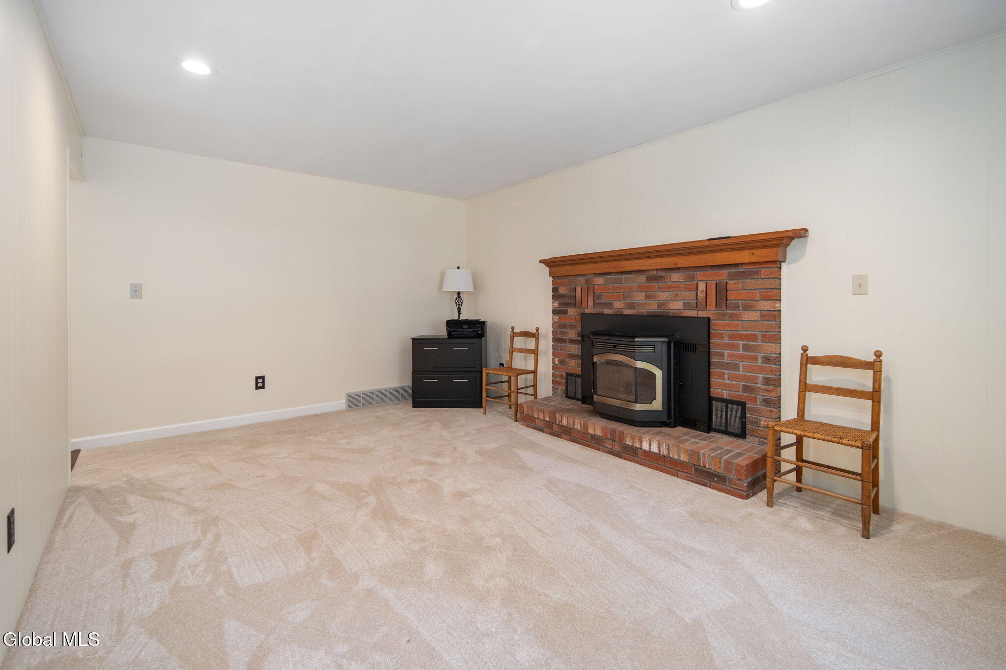 20 Bellflower Road Malta NY 12020
